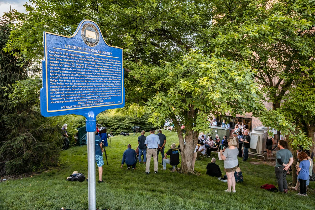 marker-dedication-pays-tribute-to-3-black-men-lynched-140-years-ago-in